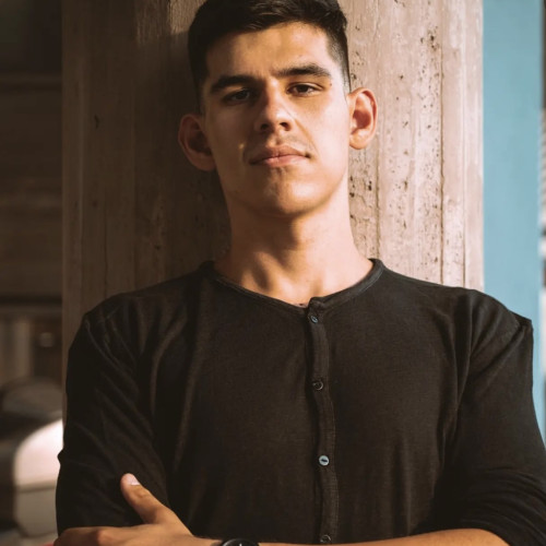 maliogkasmark M. profile photo