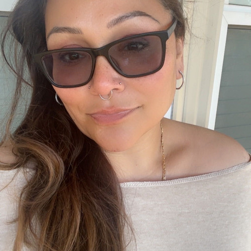 Victoria L. profile photo