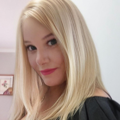 Jacqueline O.
