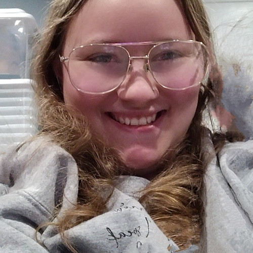 Esther R. profile photo