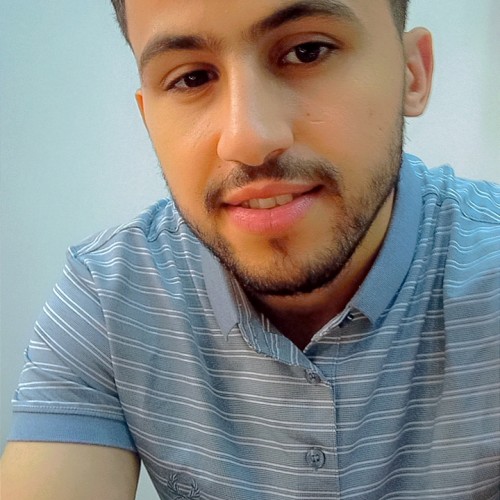Ilyes C.