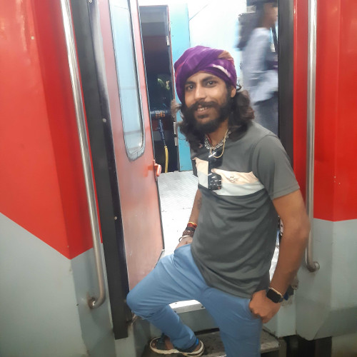 tarun d. profile photo