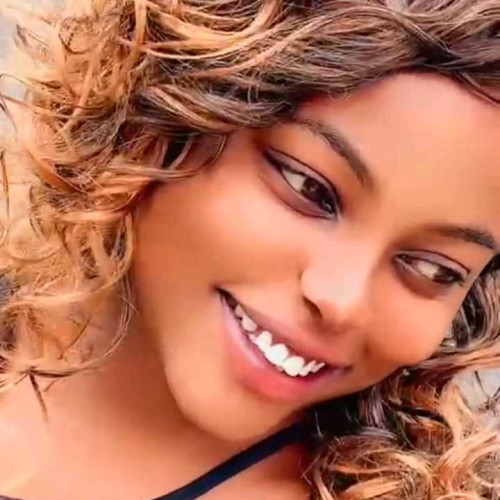 Naomi M. profile photo