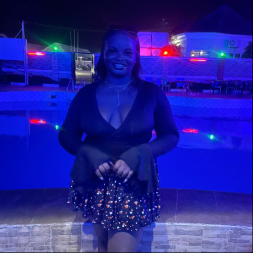 Dee B. profile photo