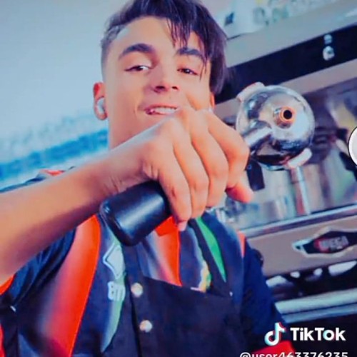 Omar  L. profile photo