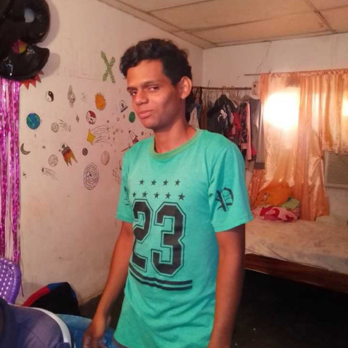 Mauricio H.