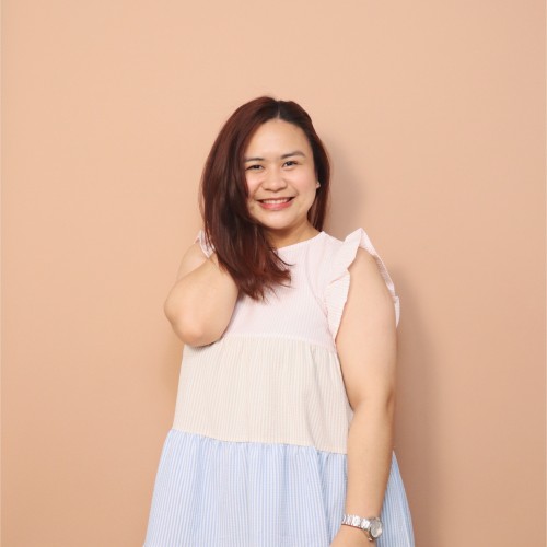 Daisy Claudette B.
