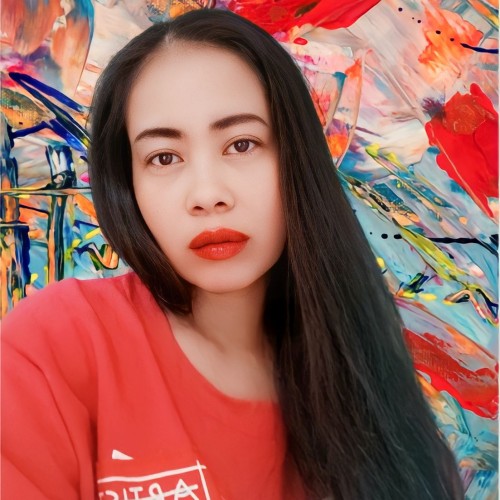 Roanne G.