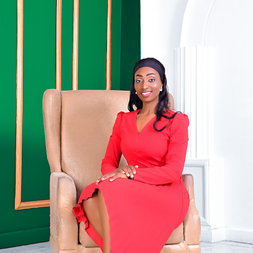 Faylyne T. profile photo