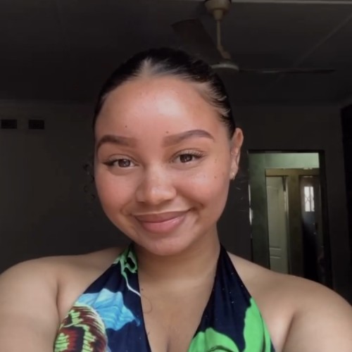 Amber W.