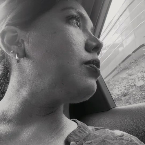 Vanessa V. profile photo