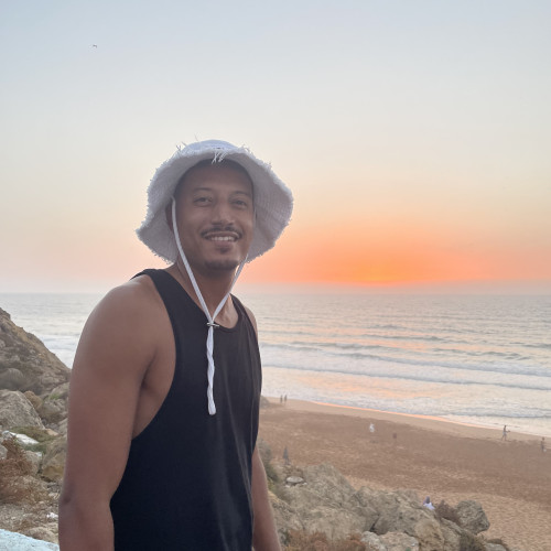 Anoir R. profile photo