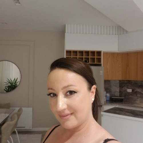 Tona D. profile photo