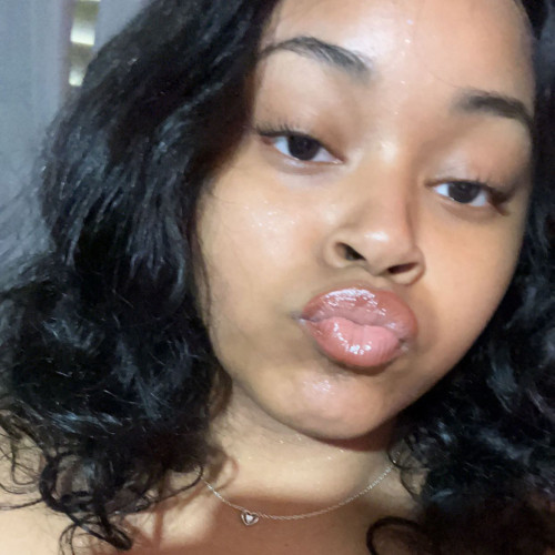 mariah r. profile photo
