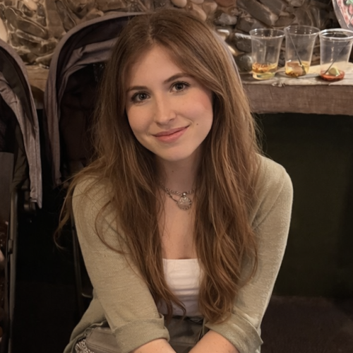 Cristina B. profile photo