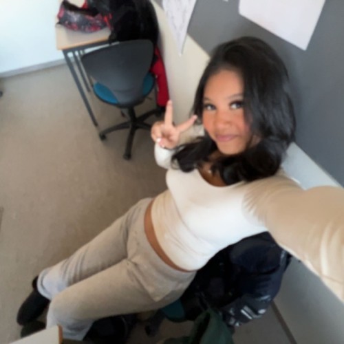 Jhiana S.