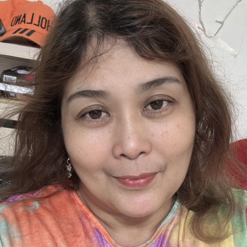 Hazel L. profile photo