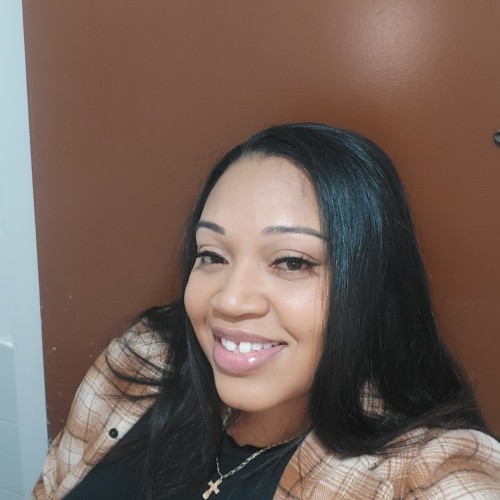 Shellyann  W.