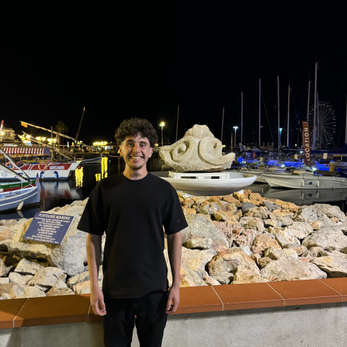 julian D. profile photo