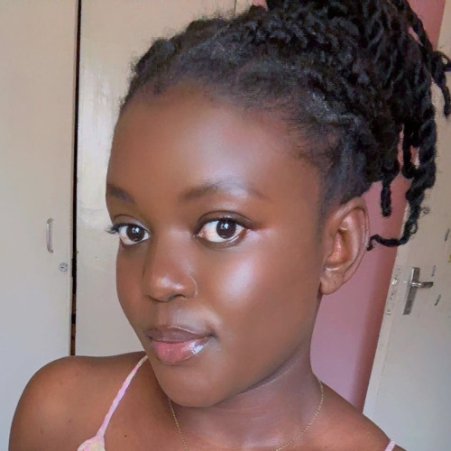 Winnie M. profile photo