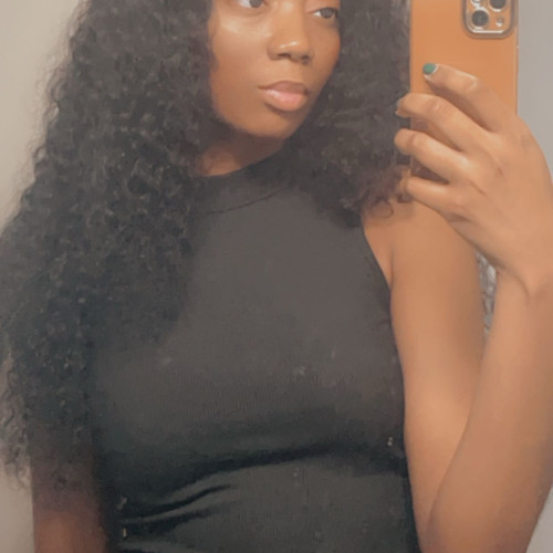 Emmi L. profile photo