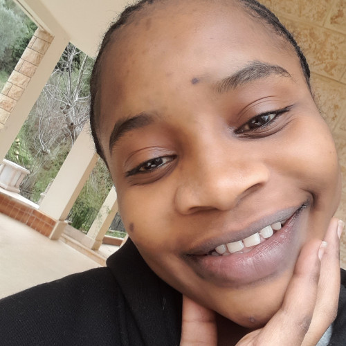 Dolphine O. profile photo