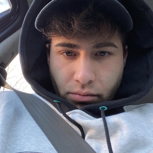 Luca  L.