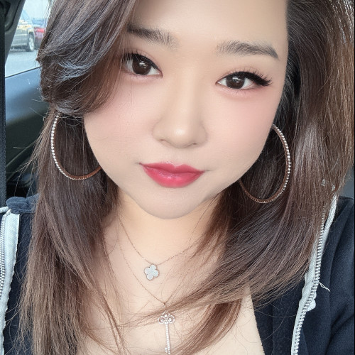 Jasmin C.