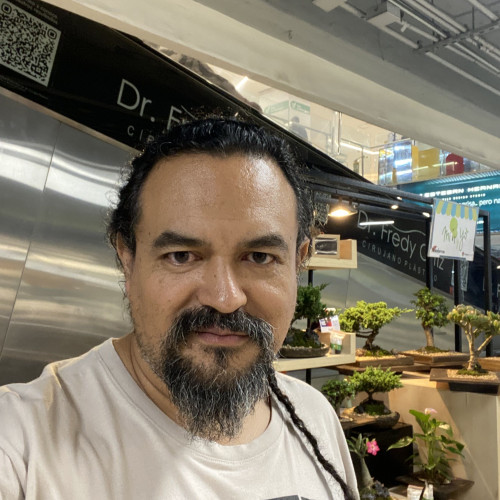 Manolo B. profile photo