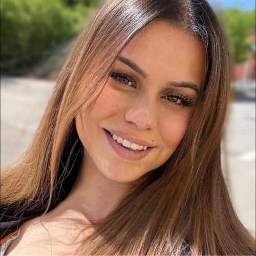 Nellie J. profile photo