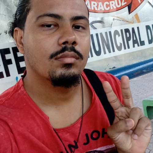 ARTUR L. profile photo