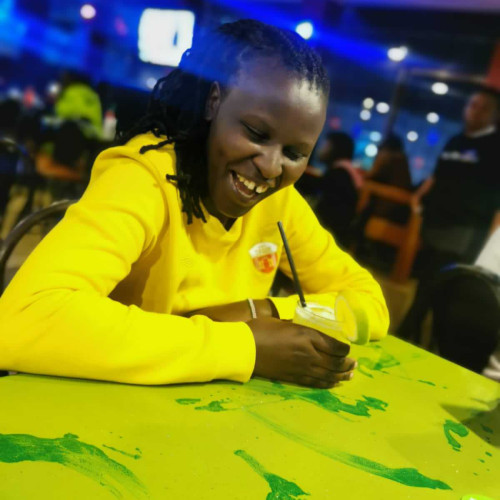 Tash w. profile photo