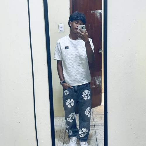 Jeyden L. profile photo