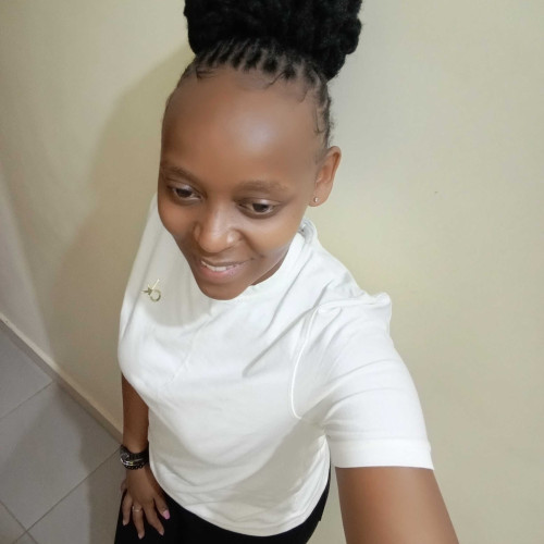 mary m. profile photo