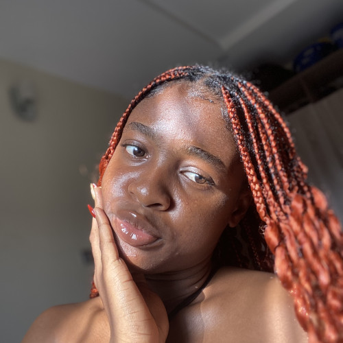 Esther O. profile photo