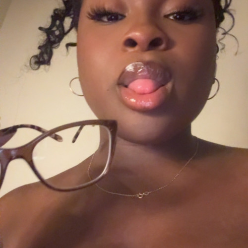 Axelle K. profile photo