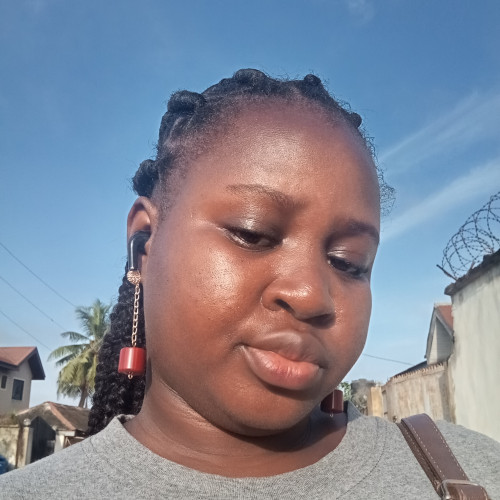 Esther  Q. profile photo