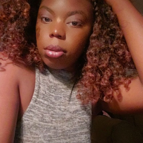 Sharonda  L.