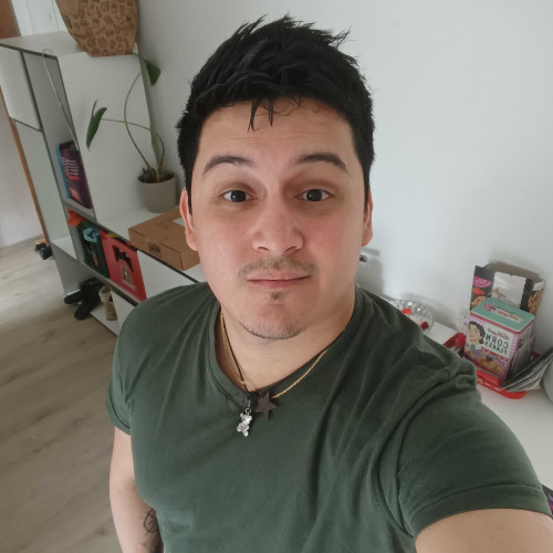 Alexander Q. profile photo