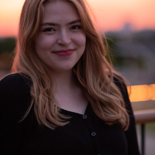 Lena S.