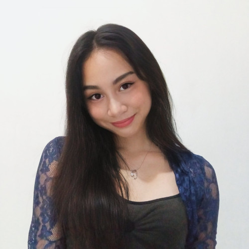Anjeleen  T.