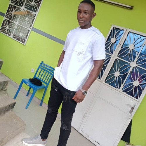 Idris Valere  B.