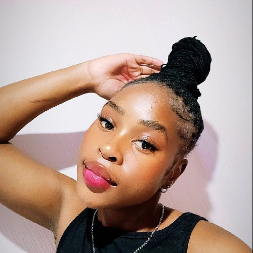 Khensani M.