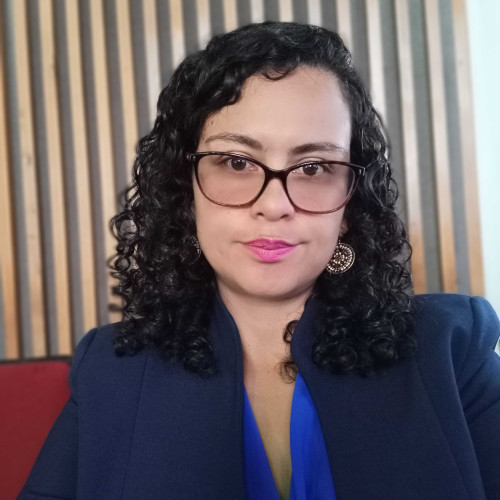Adriana Q.