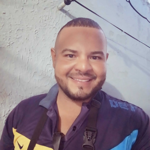 Luis O.