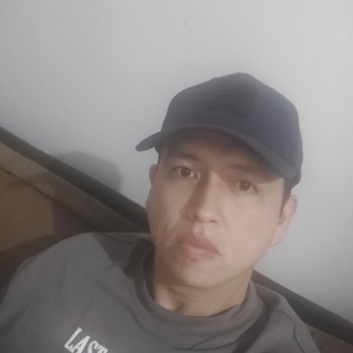 Carlos  V. profile photo