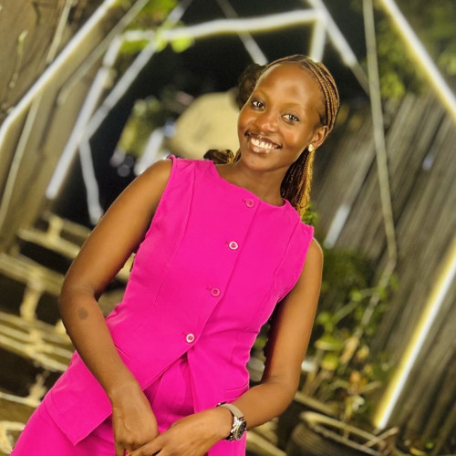 nandawula l. profile photo