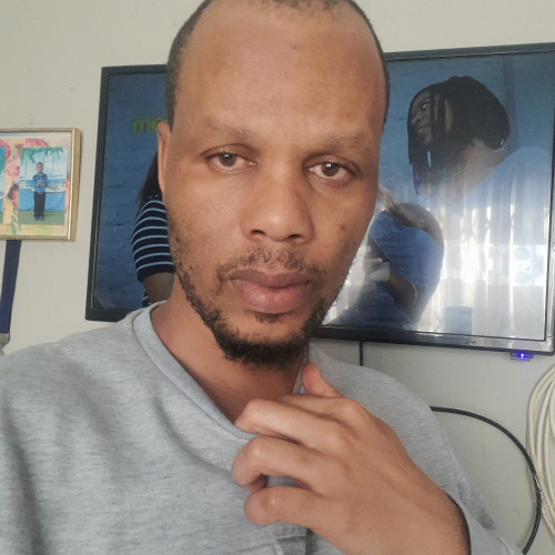 makonko jeremia m. profile photo