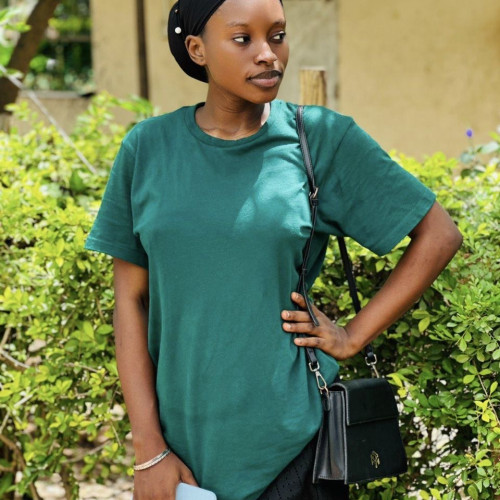 Khadija j.
