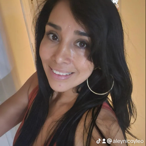 Alejandra V.